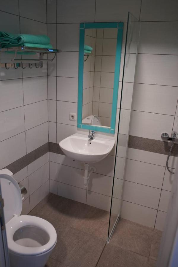Aruuman Hotel Simpanglima Semarang Dış mekan fotoğraf